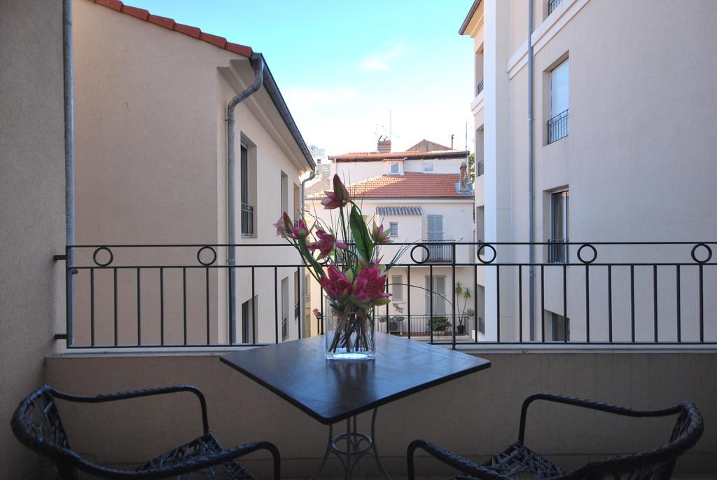 Le Vieux Port Apartments Κάννες Εξωτερικό φωτογραφία